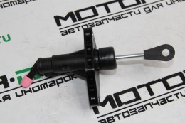 Цилиндр сцепл главный Хундай - фото 1