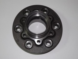 Ступица передняя  Terracan 00- - фото 1