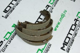 Колодки ручного тормоза (ручника)  Santa Fe 2010-/ Sorento 2009- (Санта Фе/Соренто) - фото 1