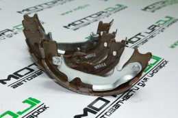 колодки ручника 4wd - фото 1