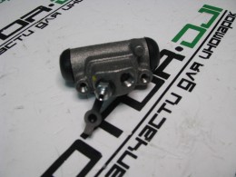 Цилиндр тормозной задний правый - фото 1