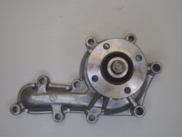 Насос водяной Toyota / Land Cruser / Coaster 1HDFT / 1HDFTE / 1HDT / 1HZ - фото 1