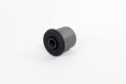 Сайлентблок перед ниж рычага перед Терракан - фото 1