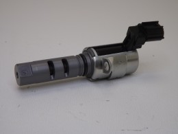 Клапан электромагнитный Toyota Corolla / Auris / Yaris / Vitz - фото 1