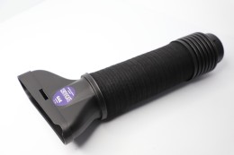 Патрубок воздушный правый Mercedes C180, C200, C250, E200, E250, E260 - фото 1