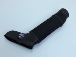 Патрубок воздушный MB C230/250, C280/300, C350 2007-2013 LEFT - фото 1