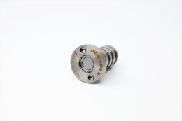 Клапан регулятора фаз газораспределения VAG A3, TT, Golf, Passat, Jetta, Tiguan - фото 1