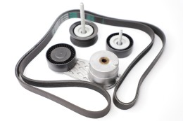 Комплект приводного ремня (ремень, натяжитель, ролики) Great Wall Hover H5 2.0 4d20 - фото 1