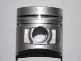 поршни с пальцами стд 4D56 LATE NEW комплект - фото 1