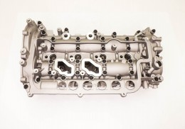 Головка блока цилиндров пустая M9R Nissan X-Trail Qashqai Opel Vivaro Renault Espace Koleos Laguna Megan Scenic Trafic 2.0 dCi - фото 1