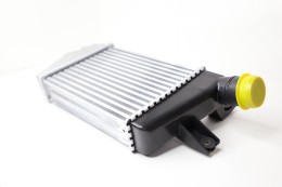 Радиатор интеркулера 4D56-U CRDi Common Rail Mitsubishi L200 Pajero Sport - фото 1