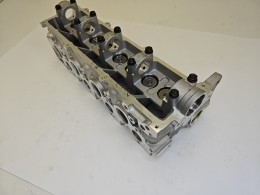 Головка блока цилиндров в сборе RF / RFN, 323 / 626 / 626 wagon / Premacy SOHC 8 2.0 TD / 2.2D - фото 1