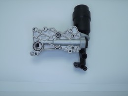 Корпус масляного фильтра MERCEDES A-class A200 A220 B-class B220 B200 CLA 200 220 GLA 200 220 - фото 1