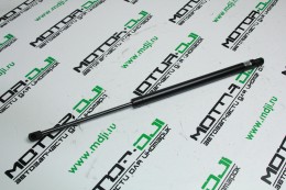 амортизатор крышки багажника лев Sportage - фото 1