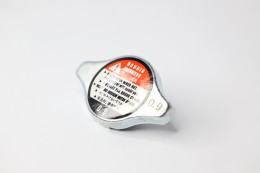 Крышка радиатора Toyota Auris, Corolla, Camry, Highlander, Rav4, Venza БЕЗ УПАКОВКИ - фото 1