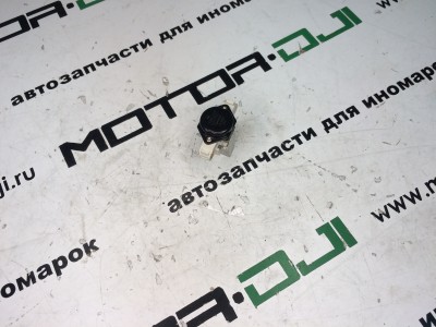 Реле регулятор (щетки) генератора audi / vw / skoda / ford - фото №1