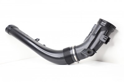 Патрубок воздушный BMW 640i, 740i, 740Li, X4, X5, X6 - фото №1