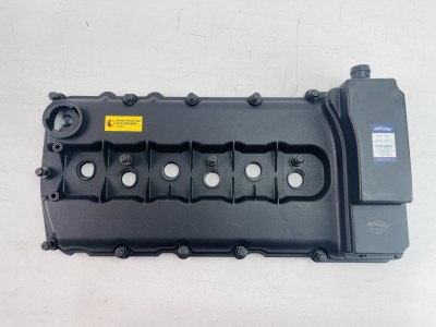 Клапанная крышка AUDI Q7 3.6L V6 07-10г, VW CC 3.6L V6 09-16г, PASSAT 3.6L V6 06-08г... - фото №1