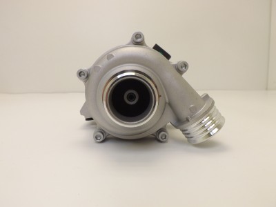 Насос воды электрический BMW 125i 220i-228i 320i 420i 520i 16i-20i - фото №1