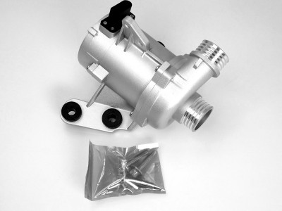 Насос воды электрический N42 BMW 1 series 3 series E81 E82 E87 E88 E90 E91 E92... - фото №1
